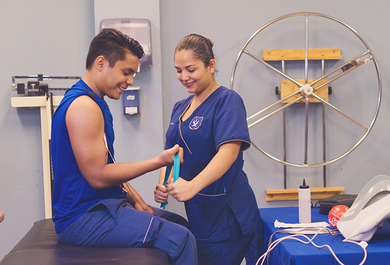 Licenciatura en Terapia Física en Unitam