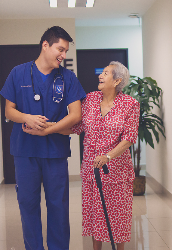 Licenciatura en enfermería geriatrica